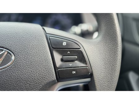 2016 Hyundai Tucson - thumbnail 18