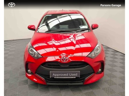 2024 Toyota Yaris 1.5 LUNA 4DR €23,995 thumbnail