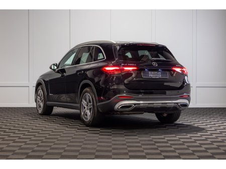2024 Mercedes-Benz GLC Class GLC 220 D 4MATIC AMG Line €60,950 thumbnail