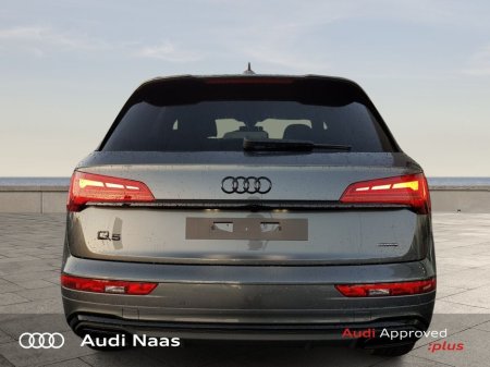 2026 Audi Q5 Q5 E-HYBRID 220 KW Q SE €72,950 thumbnail