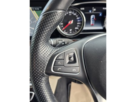 2018 Mercedes-Benz E Class - thumbnail 17