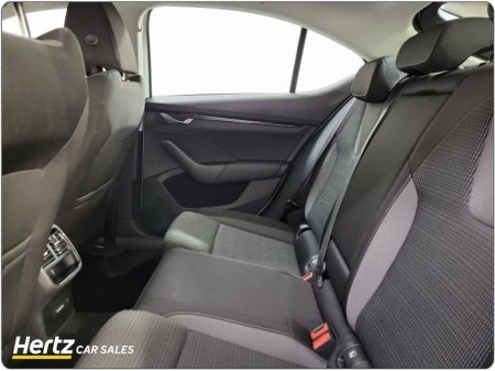 2024 Skoda Octavia AMB 2.0TDI Diesel Manual €27,795 thumbnail