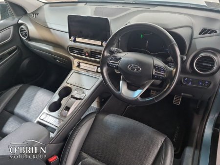 2020 Hyundai Kona Kona EV Premium 64 kWh thumbnail