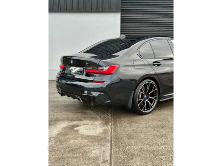 2021 BMW 3 Series  €35,995 thumbnail