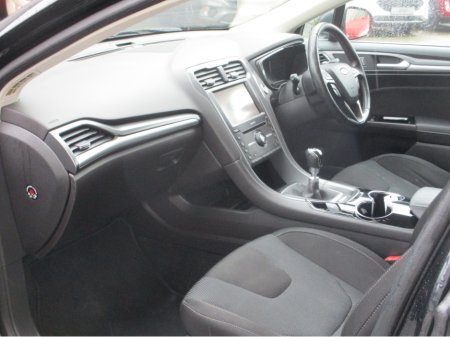 2016 Ford Mondeo - thumbnail 4