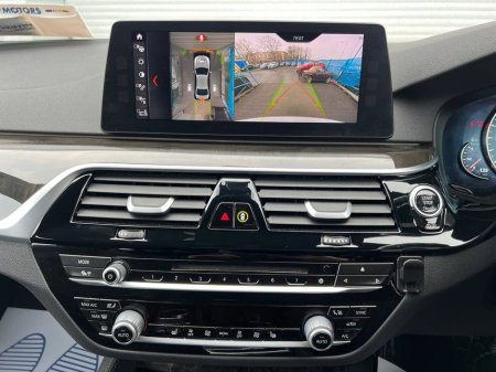 2017 BMW 5 Series - thumbnail 7