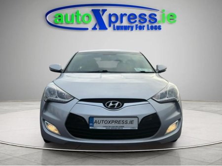 2013 Hyundai Veloster  €5,895 thumbnail