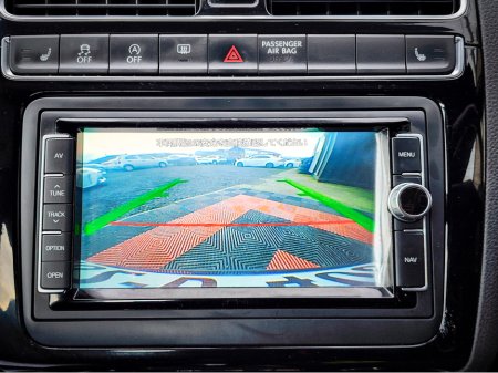 2016 Volkswagen Polo - thumbnail 32