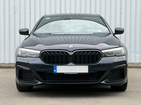 2022 BMW 5 Series - thumbnail 11