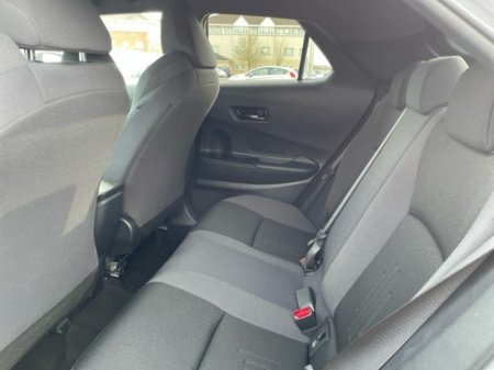 2024 Toyota C-HR - thumbnail 7