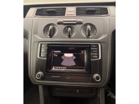 2019 Volkswagen Caddy - thumbnail 16