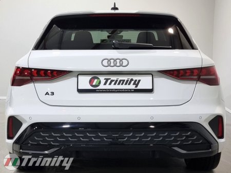 2025 Audi A3 * S LINE * 40 TFSI * 204 BHP * 19.7 kWh PHEV * S-TRONIC AUTOMATIC * STUNNING CAR * TRINITY VOLKSWAGEN * €39,950 thumbnail