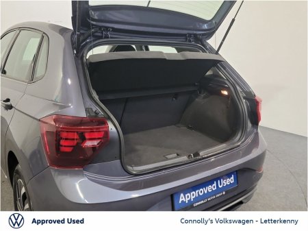 2023 Volkswagen Polo 1.0 TSI 95HP Life €18,450 thumbnail