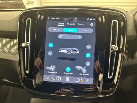 2026 Volvo EX40 - thumbnail 18