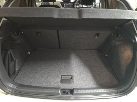 2018 Volkswagen Polo 1.0 TSi Highline 5Dr Automatic * Reversing Camera * Front / Rear Parking Sensors * €16,750 thumbnail