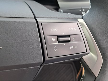 2026 Opel Frontera GS 1.2TURBO 136HP  7 SEATER!!! **TOP SPEC*5 YEARS WARRANTY** €36,150 thumbnail