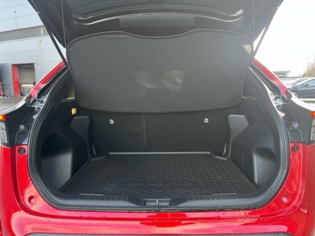 2023 Toyota Yaris Cross YARIS CROSS LUNA SPORT €28,950 thumbnail