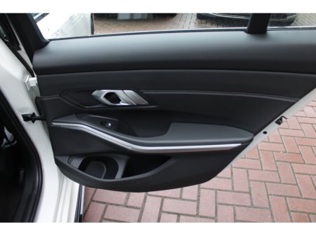 2019 BMW 3 Series 2.0D X-DRIVE M-SPORT PRO PLUS 4DR SALOON AUTO // 1 OWNER WITH ONLY 91,000 KM'S // BUY WITH CONFIDENCE AA AND SIMI APPROVED DEALER 2026 // FINANCE ARRANGED // ALL TRADE INS WELCOME // €33,950 thumbnail