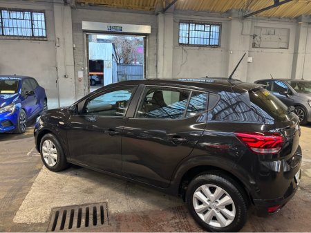 2023 Dacia Sandero COMFORT TCE 90 CVT MY2 MY21.5 5DR €13,999 thumbnail