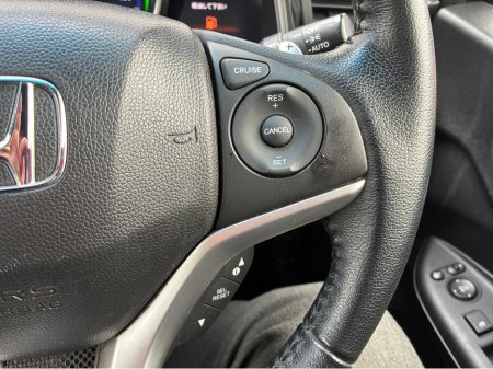 2014 Honda Fit - thumbnail 17