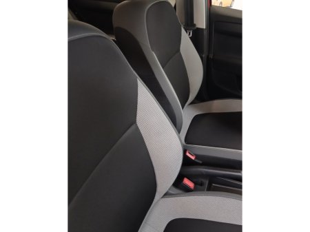 2017 Skoda Fabia - thumbnail 5