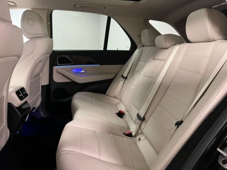 2026 Mercedes-Benz GLE Class 400e AMG 4Matic - 20 Inch Alloys - Reversing Camera - Ambient Lighting - Sat Nav - Climate Control - Electric Heated Seats - Keyless Start - Apple CarPlay/Android Auto €118,375