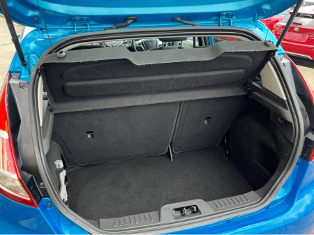 2017 Ford Fiesta - thumbnail 8