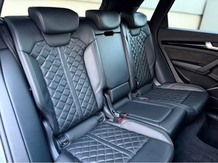 2020 Audi Q5 2.0TFSIE S LINE 50 QTIP 5DR A €29,950 thumbnail