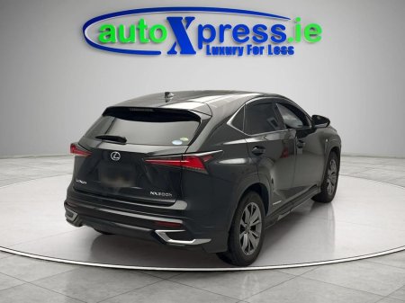 2020 Lexus NX 300 h - thumbnail 7