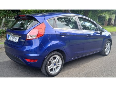 2015 Ford Fiesta **1.2 TITANIUM** €8,950