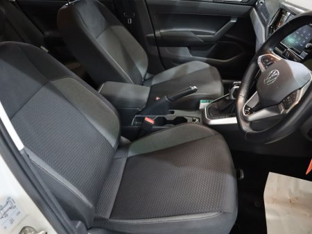 2023 Volkswagen Polo *11* LIFE 1.0 TSI 95BHP D7F 5DR AUTO €20,999 thumbnail