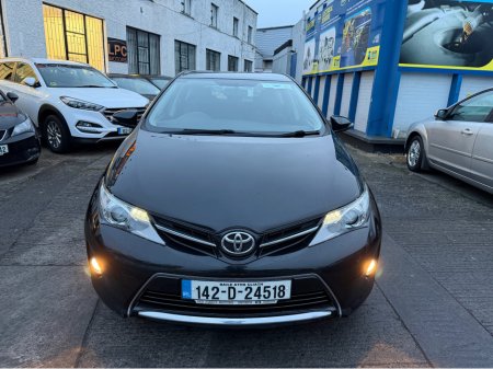 2014 Toyota Auris 1.33 VVT-I DUAL ICON S/S 99BHP 5DR 100BHP €8,990 thumbnail