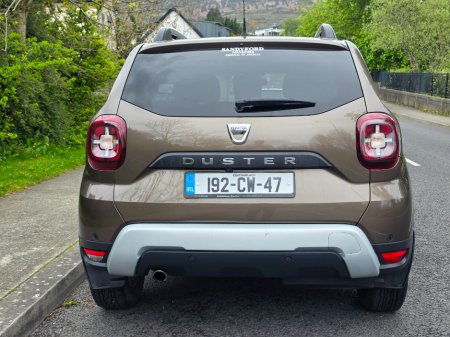 2019 Dacia Duster - view 4