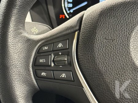 2018 BMW 1 Series 118 STYLE EDITION - WHITE HALF LEATHER - FACTORY ALLOYS €17,950 thumbnail