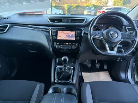 2019 Nissan Qashqai 1.5 DSL SV €17,995 thumbnail