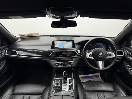 2019 BMW 7 Series - thumbnail 8