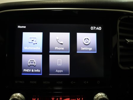 2021 Mitsubishi Outlander - thumbnail 19