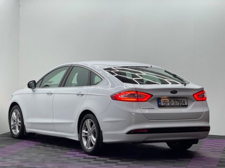 2015 Ford Mondeo - thumbnail 4