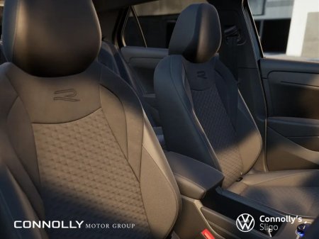 2026 Volkswagen T-Roc - thumbnail 5