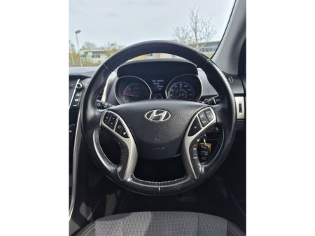 2015 Hyundai i30 - thumbnail 16