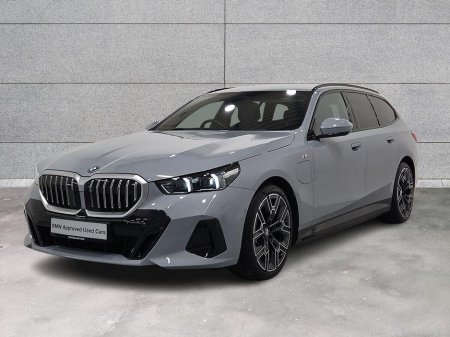 2025 BMW 5 Series - thumbnail 27