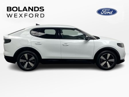 2026 Ford Capri - thumbnail 4