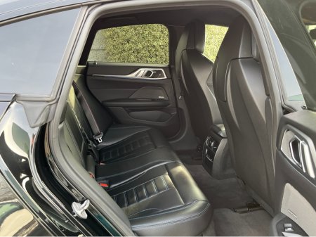 2022 BMW i4 - thumbnail 10