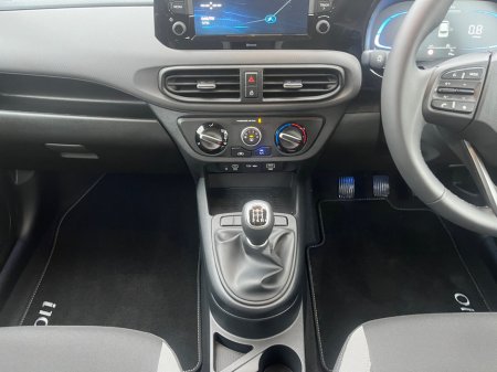 2025 Hyundai i10 DELUXE PLUS €22,500 thumbnail