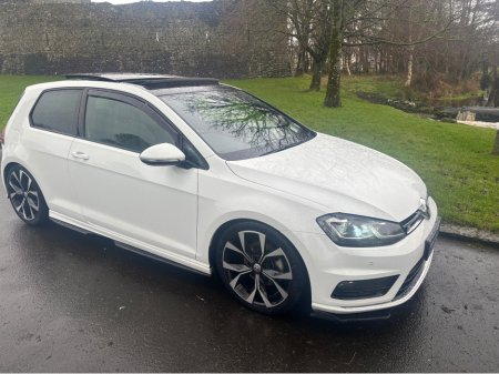2017 Volkswagen Golf 2.0 TDI R-LINE EDITION 3DR WITH S/R €12,995 thumbnail