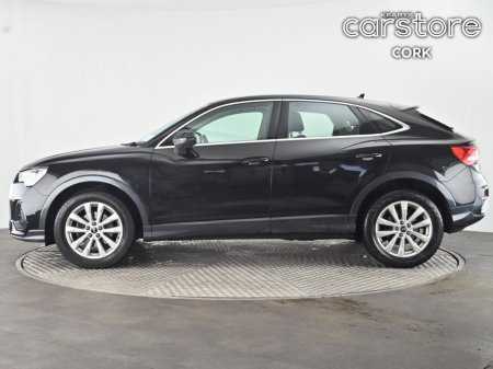 2023 Audi Q3 35 TDI 150HP S Tronic SE €39,880 thumbnail