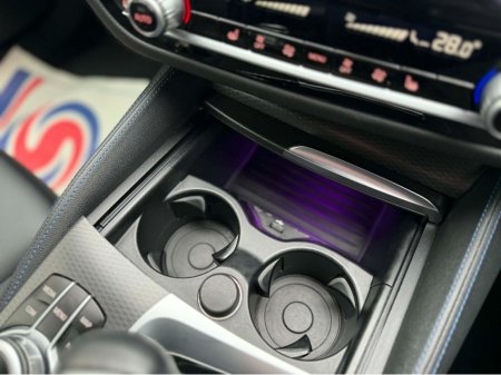 2022 BMW 5 Series - thumbnail 17