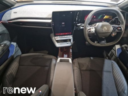 2026 Renault Megane E-Tech Techno Espirit Alpine EV60 220hp €39,095 thumbnail