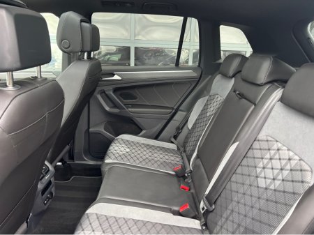 2024 Volkswagen Tiguan - thumbnail 15