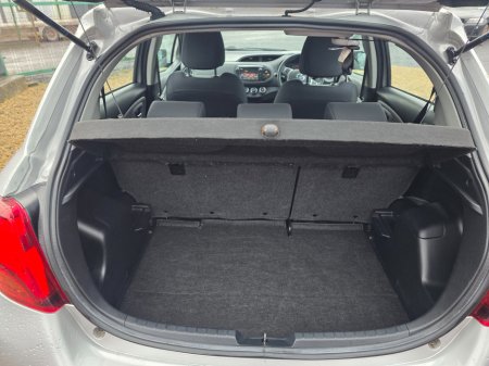 2015 Toyota Yaris 1.0 VVT-i 3Dr Sol €7,950 thumbnail